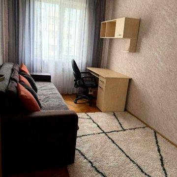 Оренда двокімнатної квартири по вул Тараса Шевченка