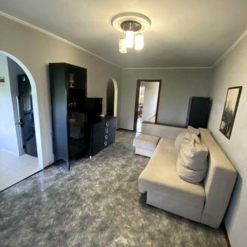 Продам 2 ком.квартиру Кривбассовская  Ц-город.