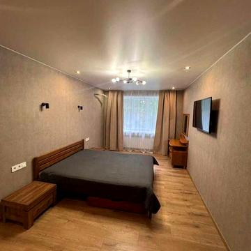 Аренда 2-х ком квартиры на Калиновой, левый берег