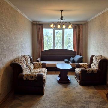 Здається 2 кімнатна квартира напроти Епіцентру