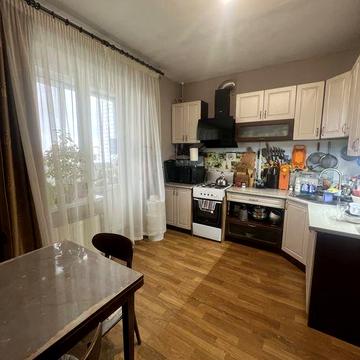 Продаю 3 к/кв. 105м Северная Звезда