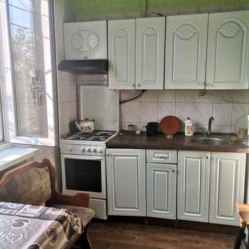 Сдам частний дом. 3ком.все комуникации в доме..Живописное место.