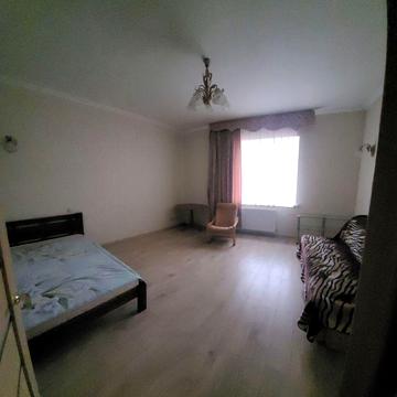 Оренда однокімнатної квартири в с. Щасливе Бориспільського району з 26 травня буде вільна в