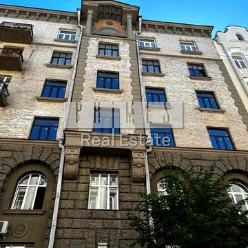 Продаж 3к квартири без ремонту, вул. Банкова, 3, р-н Липки
