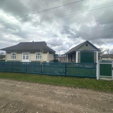 Продається будинок в с. Росошани, Чернівецька обл.