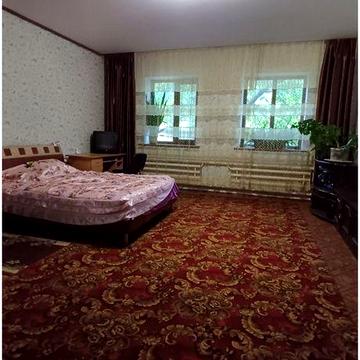 Оренда кімнати в будинку  на Дружбі