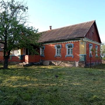 Жилий будинок с Верболози інформація в описі