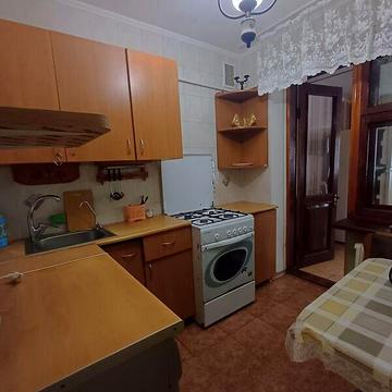 Довгострокова оренда 1к Квартира Варненська вулиця