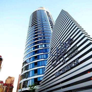 2 к квартира, 100 м у ЖК Skyline - Печерськ, краєвид, можливості! ЖК Skyline.