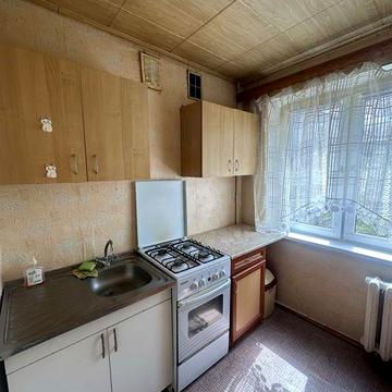Продам 1 кімнатну квартиру, вул.В.Зубенка,38 Салтовка, 605м-н