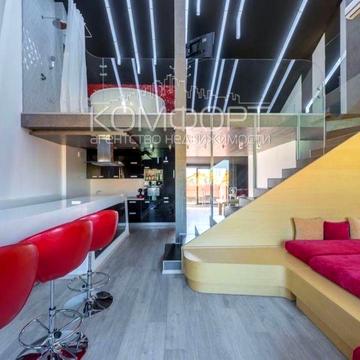 Стильний 3-рівневий лофт із терасою в ЖК “Комфорт Таун”