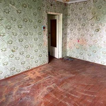 Продам 2 кім.кв. в Камянському