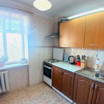 Соломянський район! 2к! вул. Кривоноса Максима, 11