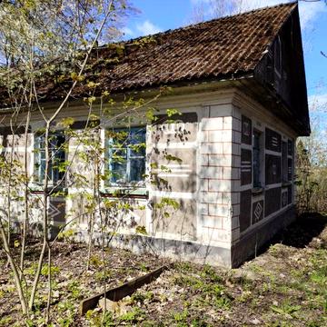 Продам будинок з земельною ділянкою
