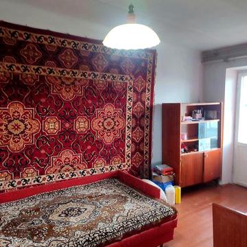 Продам 2 квартиру центрі міста Сміла.