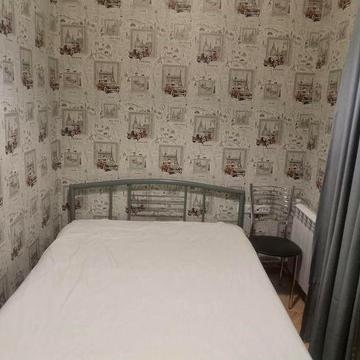 Здаю квартиру по вул.Декарта