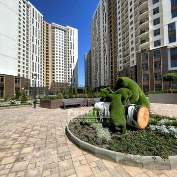 Продам 2-кімнатну квартиру з терасою в новому зданому будинку