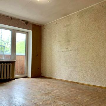 ТЕРМІНОВО продам двокімнатну квартиру в центрі міста! Проспект миру