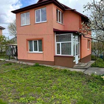 Продаж двоповерхового будинку в мкрн. Лезнево