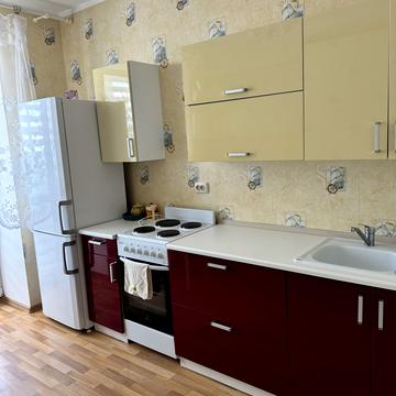 Богдана Хмельницького бульв., 10