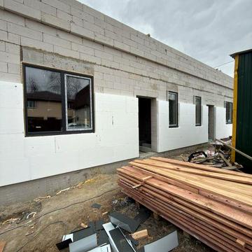 Нові тауни на 2 сотках з газом 63,78 м2 . Гостомель