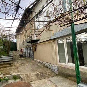 Будинок 200м2 та земельна ділянка 20 соток вул. Полтавська