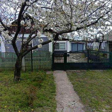 Продам свой дом на два входа