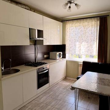 Продаж 3 кімнатної квартири , м-н 5Гірницький