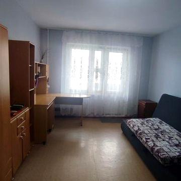 Здам 1 кімнатну квартиру, центр Троєщини.