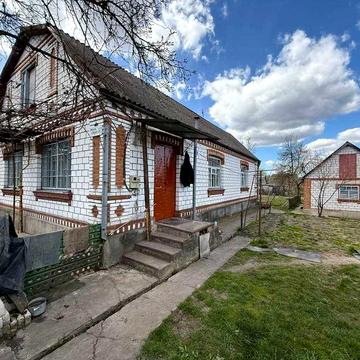 Продам будинок на 6 кімнат в м.Калинівка 4374
