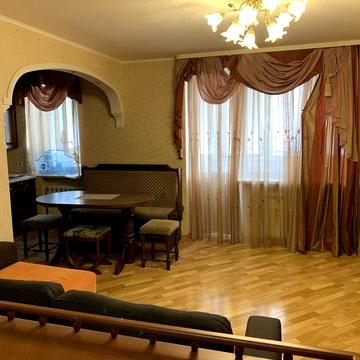 В аренду семье студийная 2 к. кв. Г. Труда  д. 25/71, этаж 9/10