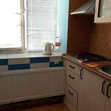 Сдам дом в центре города, две раздельные комнаты