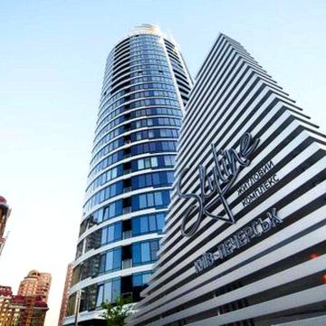 Центр. Печерськ.  Преміум ЖК Skyline. Видова квартира з террасою. 70 м2, 5 поверх