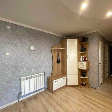 Продам велику 2 кімнатну квартиру