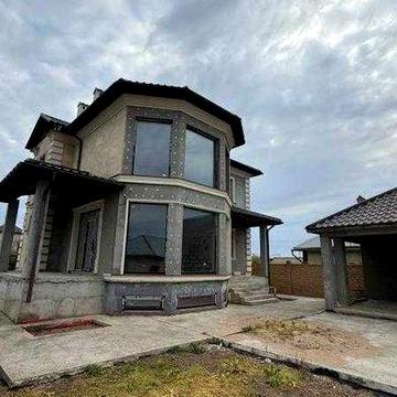Продам розкішний новий будинок 294 м² - Авангард!