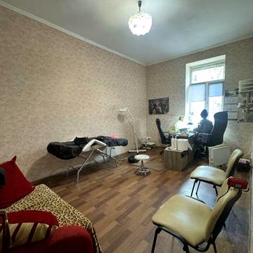 Здам 2 кімнатну квартиру-офіс вул. Боброва 5