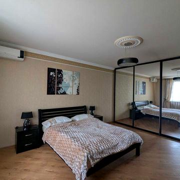 Харьков: cдам СВОЮ изолированную 2х комнатную квартиру в новострое в 15 минутах ходьбы до станции метро Научная, с новым красивым ремонтом и мебелью