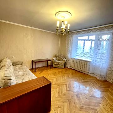 Леся Курбаса просп., 1-А