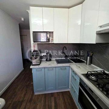 Продаж 2к. квартири Вереснева 24а, Дарницький р-н