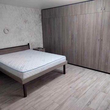 Повноцінна 1к,з величезним гардеробом