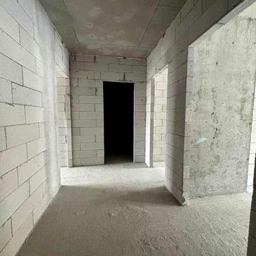 Двокімнатна квартира поблизу центра міста!Гарне планування!