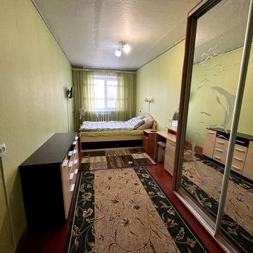 Затишна двокімнатна на Оптиці. Поділ.