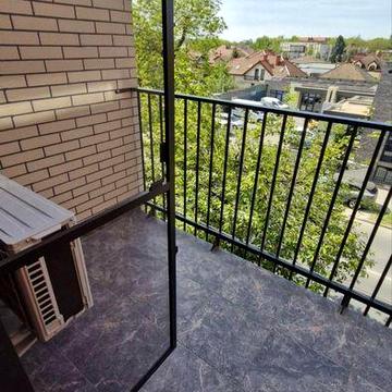 Перша здача, 1/5 - кімн. квартири,  вул. Собранецька