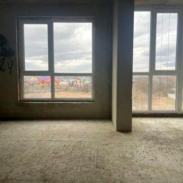 Видова  квартира біля озера,54м2