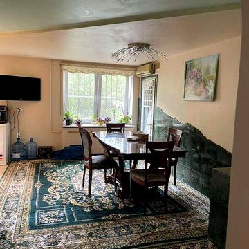 Оренда велика квартира на Великому Фонтані