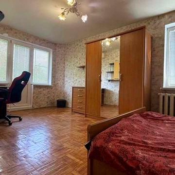 1 комнатная квартира на Космонавтов с ремонтом. Супер предложение