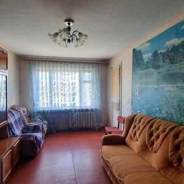 Оренда двокімнатної квартири на Таврійському.  Другий поверх.