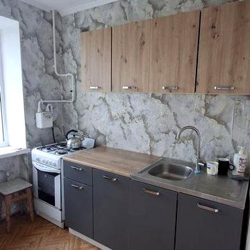 Продам 2к., квартиру р-н Западинка