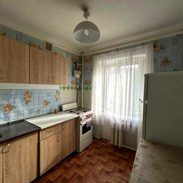 Сдам 3к квартиру Нагорный район Владимира Вернадского Центр