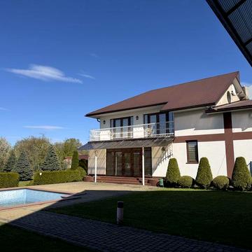 Оренда будинку в  центрі міста